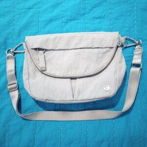 Lululemon All-Night Festival Bag, Light Gray, 12" x 8", Pre-Owned